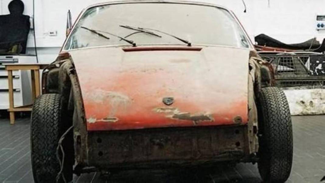 Neydi, ne oldu: Herkes bu arabanın peşinde! Hurdalıktan aldığı otomobilin son hali göz kamaştırdı 7